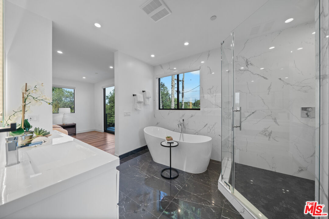 5812 Willis Avenue Sherman Oaks, CA 91411 - Photo 46 of 71