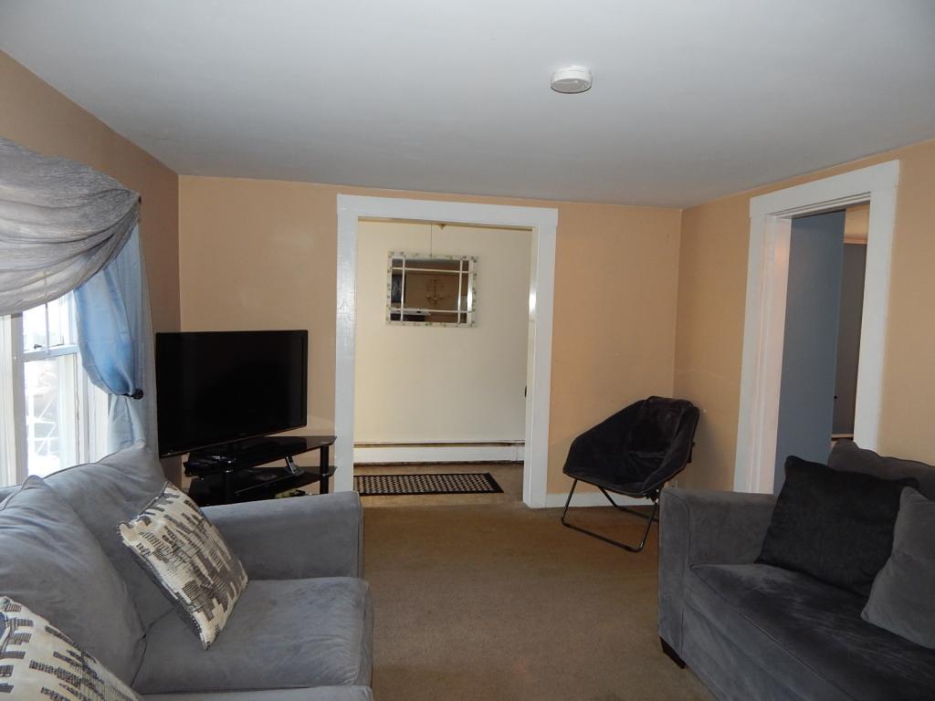 119 Windham Road Pelham, NH 03076 - Photo 3 of 21