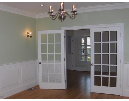 17 Wilson Road Lexington, MA 02421 - Photo 11 of 19