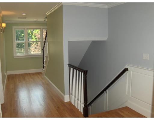 17 Wilson Road Lexington, MA 02421 - Photo 13 of 19