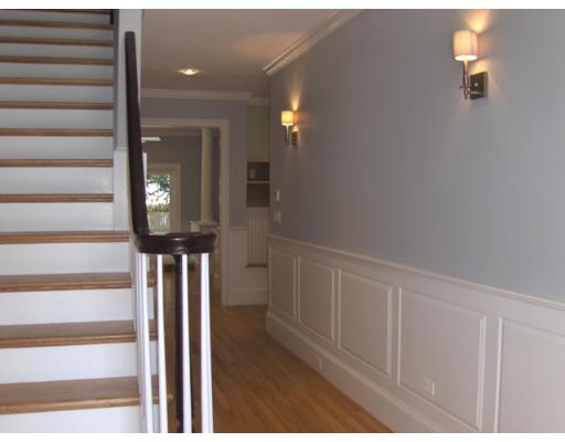 17 Wilson Road Lexington, MA 02421 - Photo 3 of 19