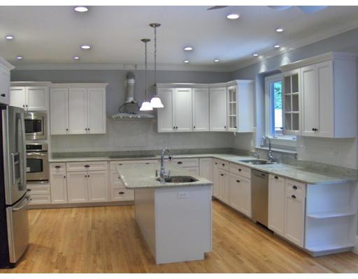 17 Wilson Road Lexington, MA 02421 - Photo 5 of 19