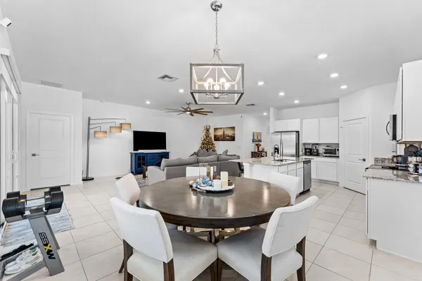 $572,500 | 5958 Southeast Sky Blue Circle, Stuart, FL 34997