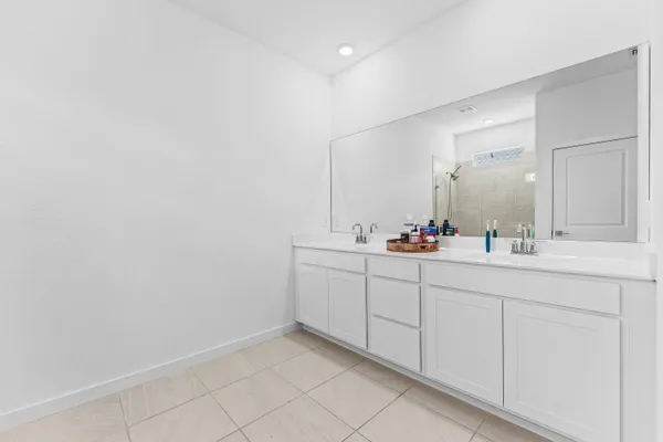 $572,500 | 5958 Southeast Sky Blue Circle, Stuart, FL 34997