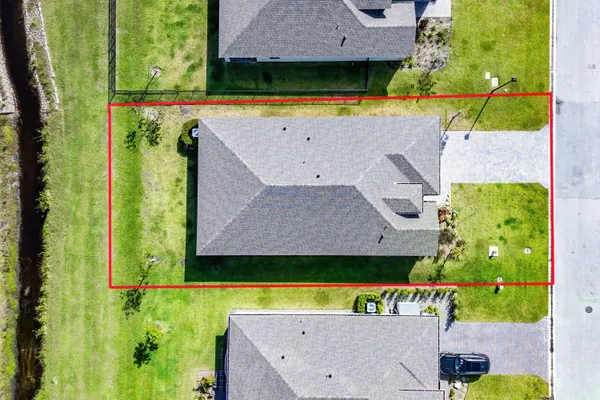 $572,500 | 5958 Southeast Sky Blue Circle, Stuart, FL 34997