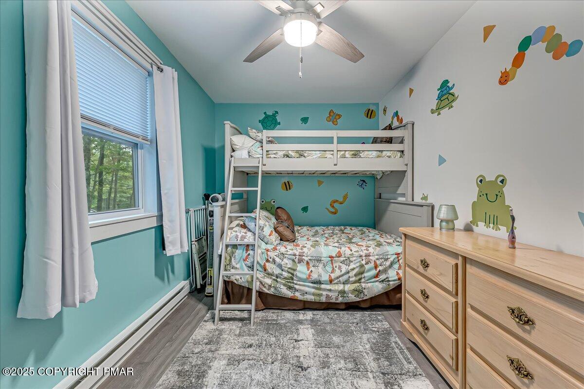 104 Schoonover Court Bushkill, PA 18324 - Photo 12 of 24 24-Photo Sep 16 2025, 8 35 44 AM (1)