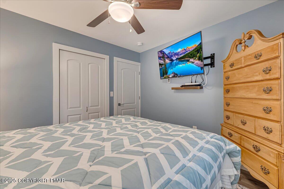 104 Schoonover Court Bushkill, PA 18324 - Photo 21 of 24 31-Photo Sep 16 2025, 8 40 18 AM