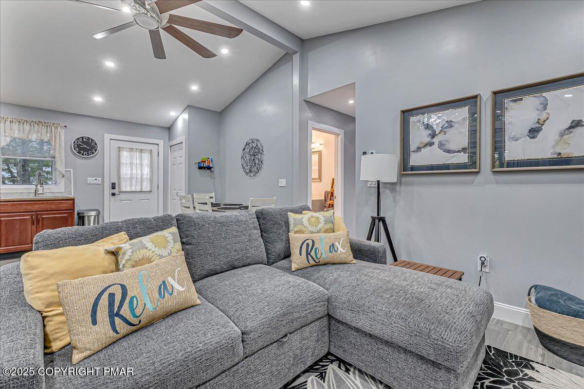 104 Schoonover Court Bushkill, PA 18324 - Photo 10 of 24 09-Photo Sep 16 2025, 8 32 41 AM