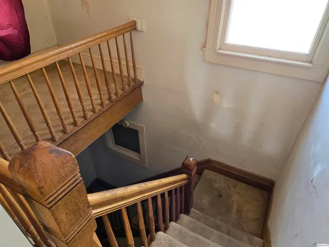 $99,000 | 517 West 6th Street, Beardstown, IL 62618