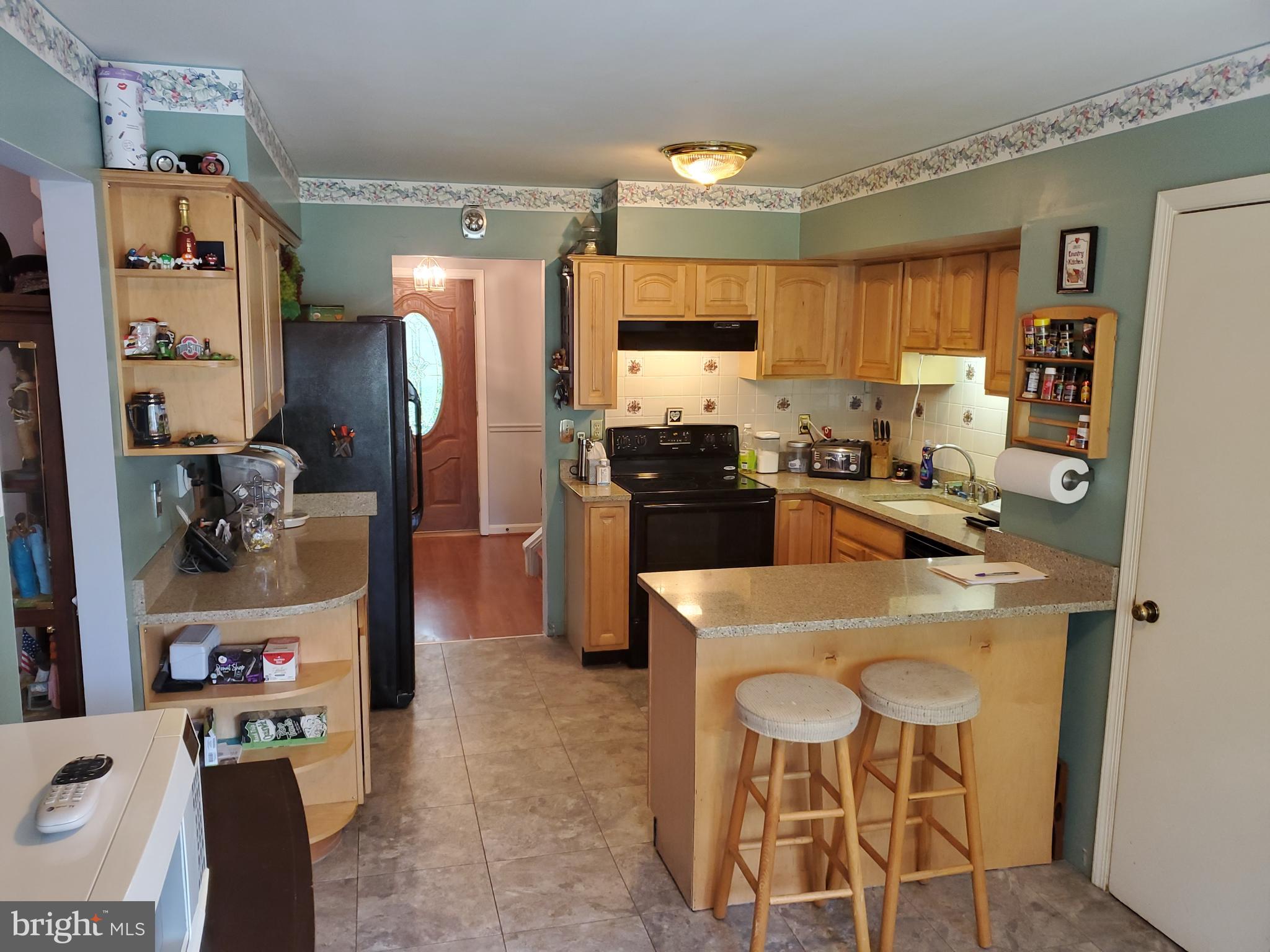 15228 Elk Run Road Chantilly, VA 20151 - Photo 6 of 19 Kitchen