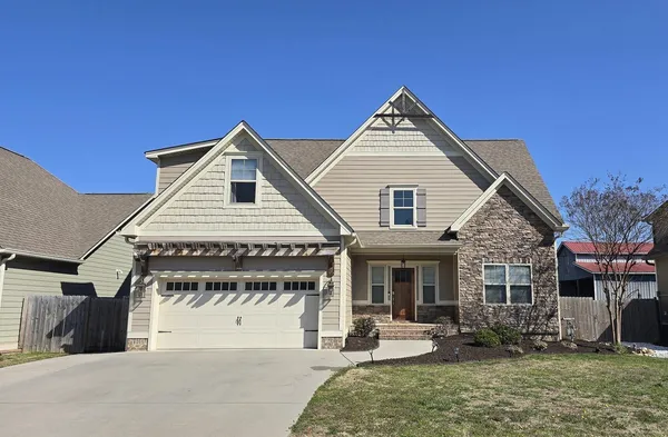 $469,900 | 2620 Middleton Lane Northwest, Cleveland, TN 37312