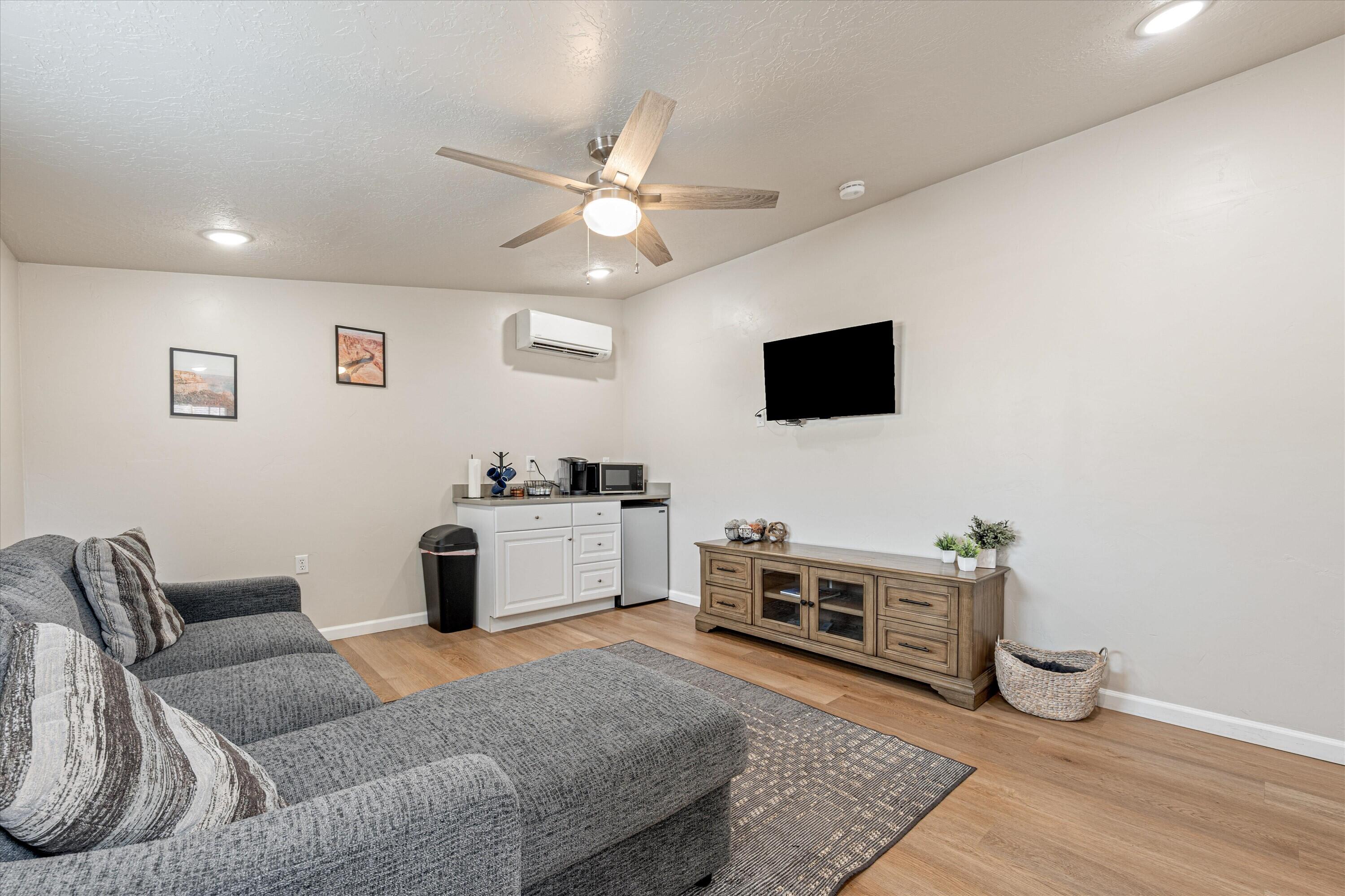 1649 West State Street Hurricane, UT 84737 - Photo 56 of 94 58 Unit C Living Room