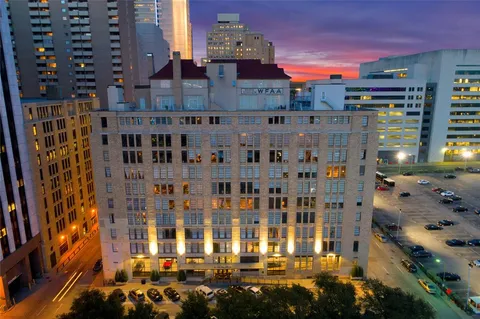 $295,000 | 1122 Jackson Street, Unit 606, Dallas, TX 75202