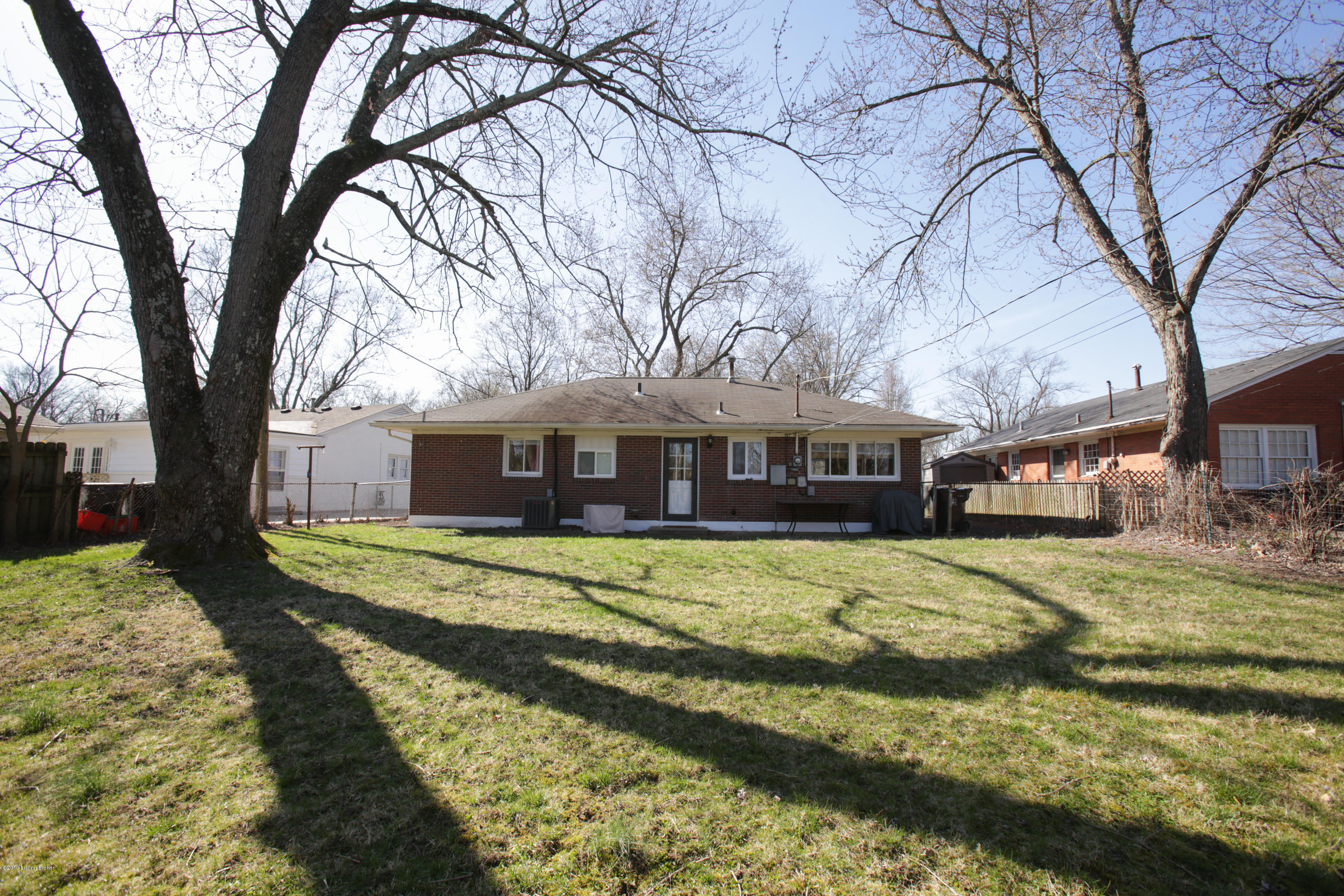 2958 Rio Rita Avenue Louisville, KY 40220 - Photo 23 of 26 riorita-122