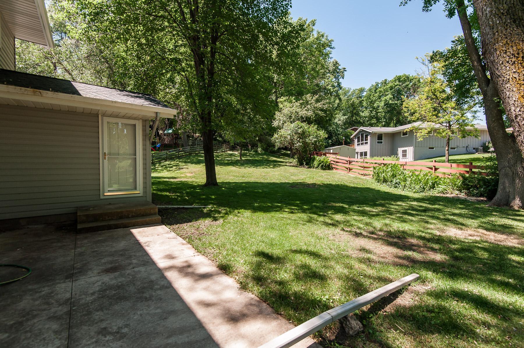 2237 Vanir Court Northwest Rochester, MN 55901 - Photo 26 of 29