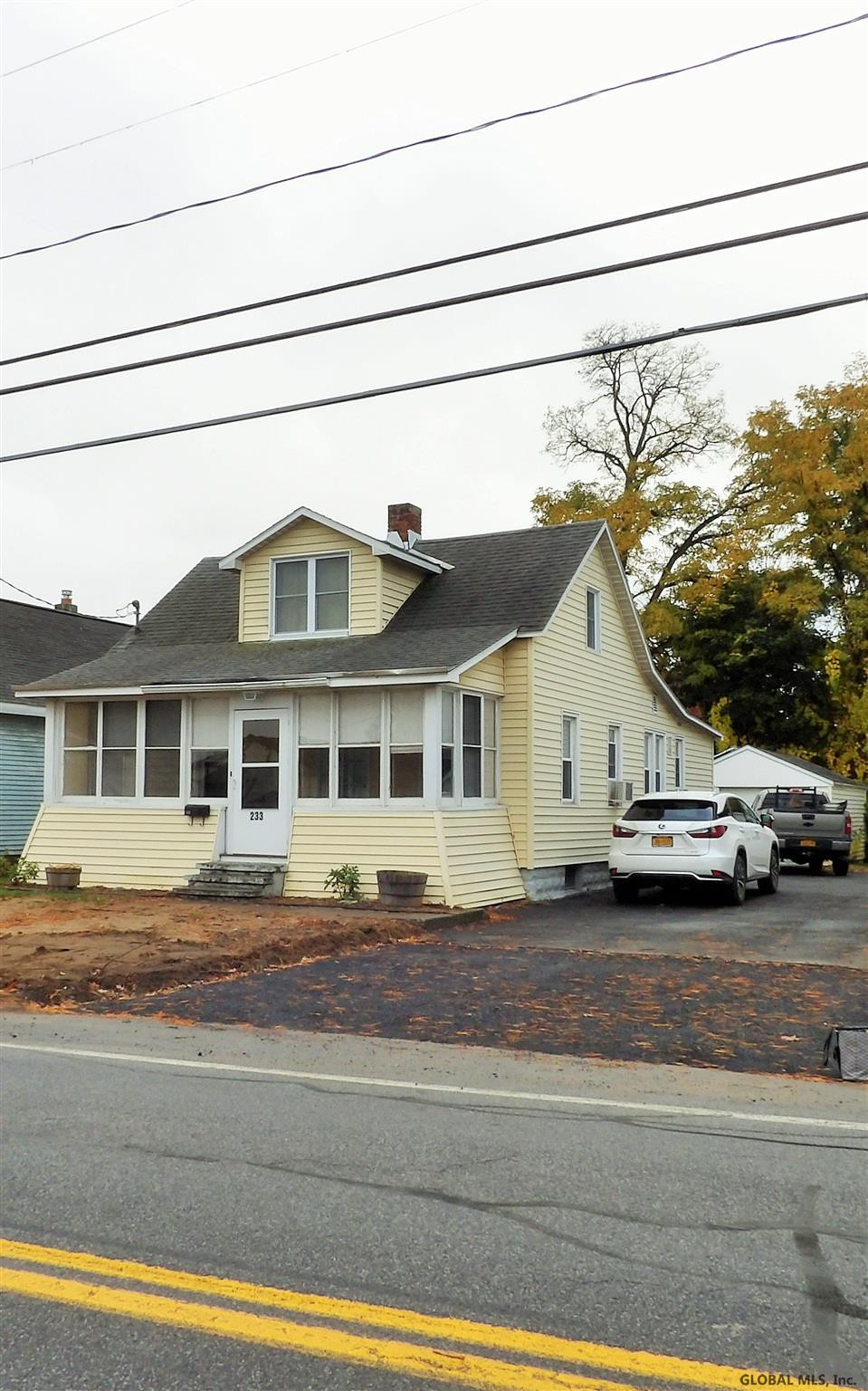 233 Princetown Road Rotterdam, NY 12306 - Photo 1 of 28 Photo 1