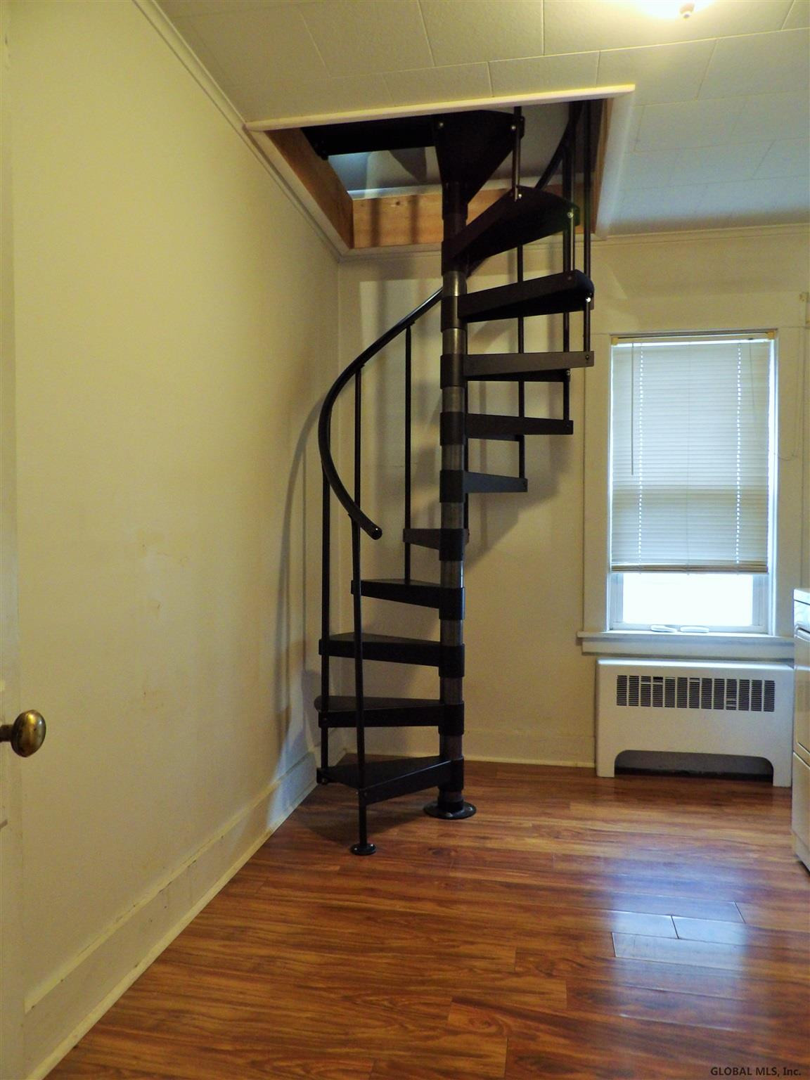 233 Princetown Road Rotterdam, NY 12306 - Photo 18 of 28 Photo 19