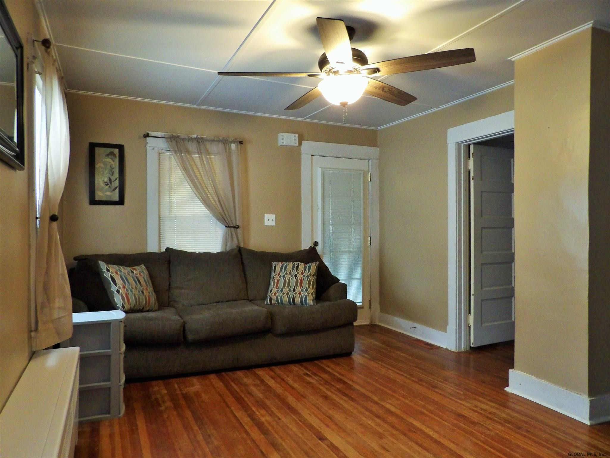 233 Princetown Road Rotterdam, NY 12306 - Photo 5 of 28 Photo 5