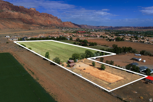 3886 South Maynard Road, Unit 2 Moab, UT 84532 - Photo 2 of 36 Gallery Image 2