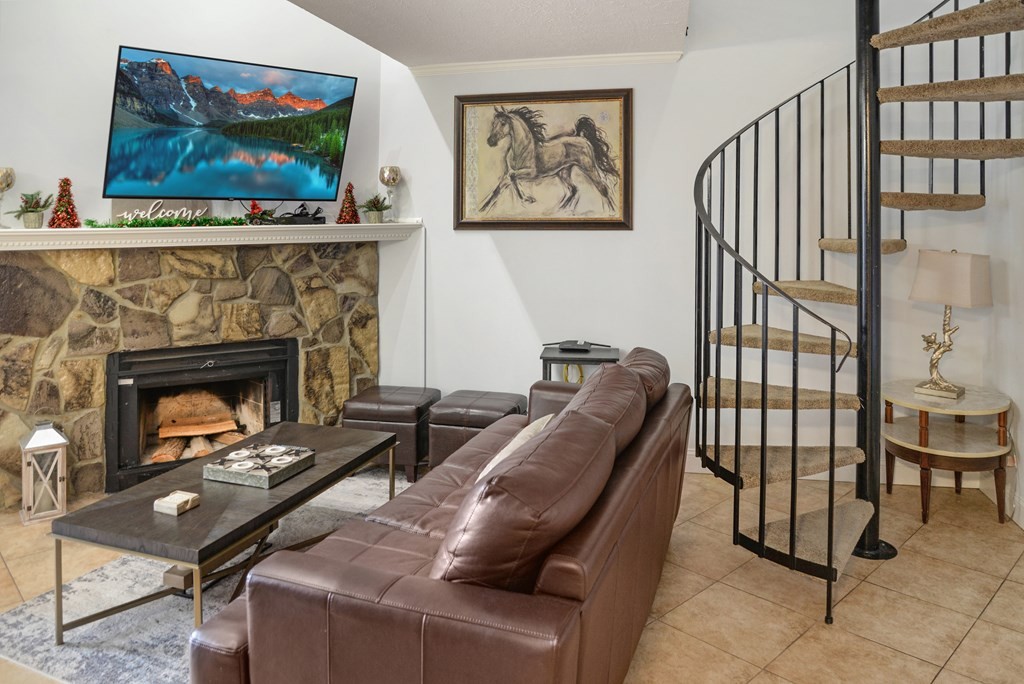 616 Turkey Nest Road Gatlinburg, TN 37738 - Photo 2 of 42
