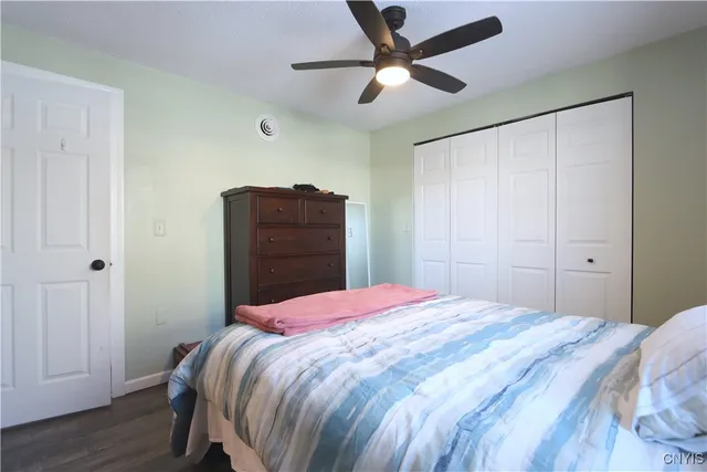 $189,900 | 21990 Admirals Walk, Le Ray, NY 13601