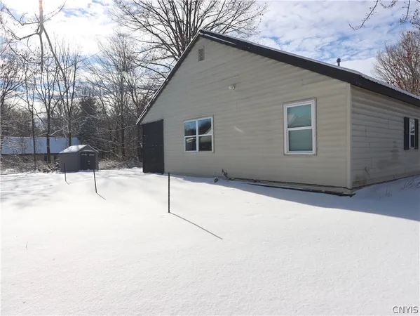 $178,900 | 21990 Admirals Walk, Le Ray, NY 13601