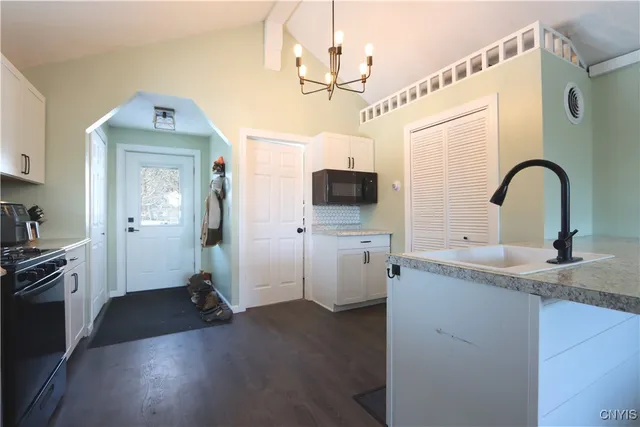 $189,900 | 21990 Admirals Walk, Le Ray, NY 13601