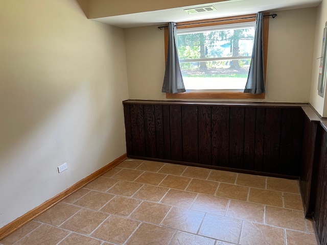 508 Creighton Lane Schaumburg, IL 60193 - Photo 15 of 22 a view of a backyard