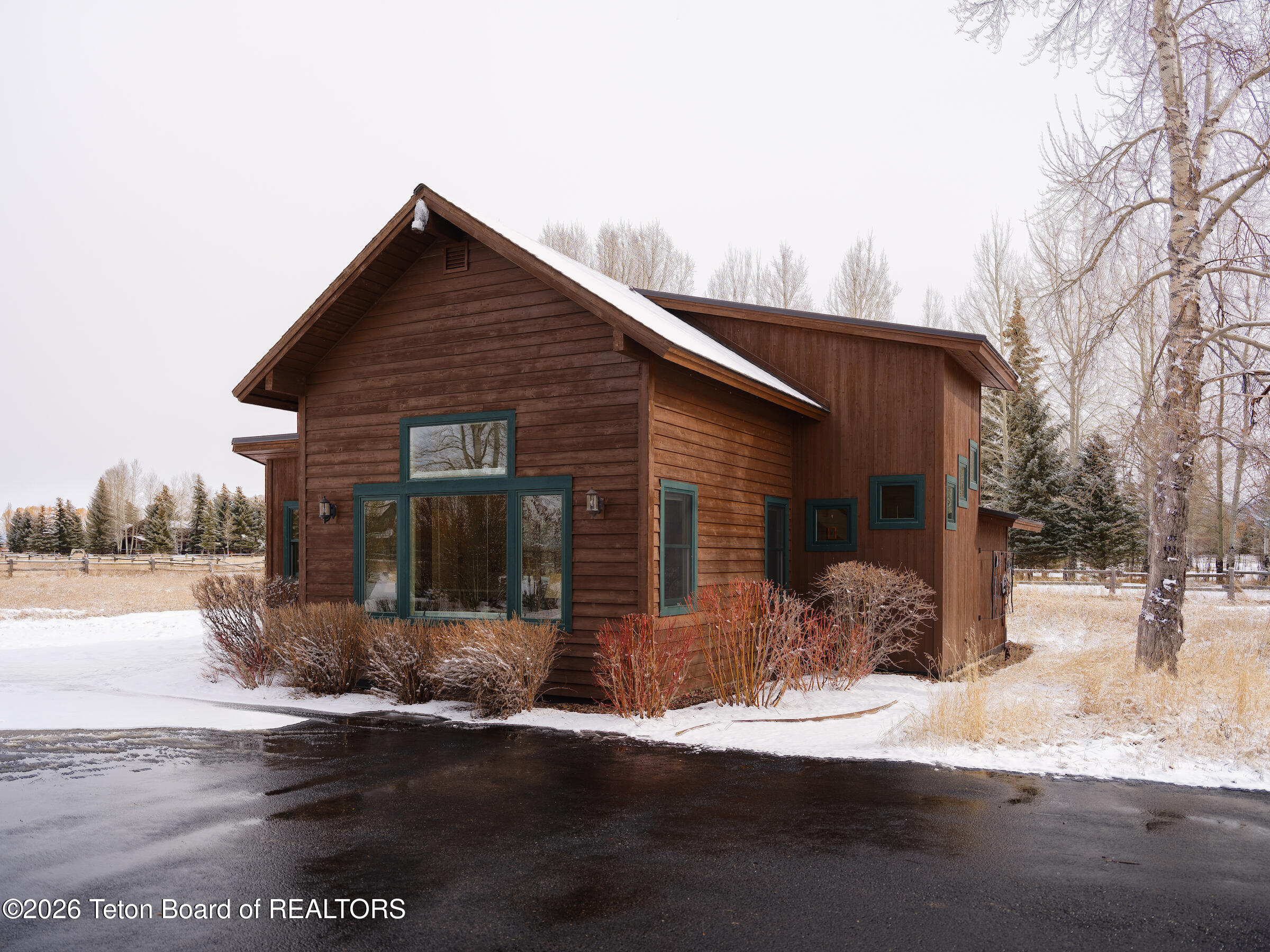 445 Kings Highway Jackson, WY 83001 - Photo 17 of 22 Guesthouse