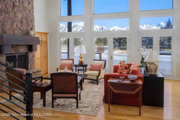 $6,299,000 | 445 Kings Highway, Jackson, WY 83001