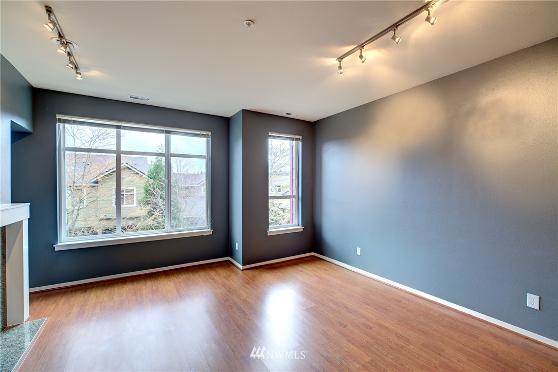 107 Cougar Ridge Road Northwest, Unit 1605 Issaquah, WA 98027 - Photo 11 of 25