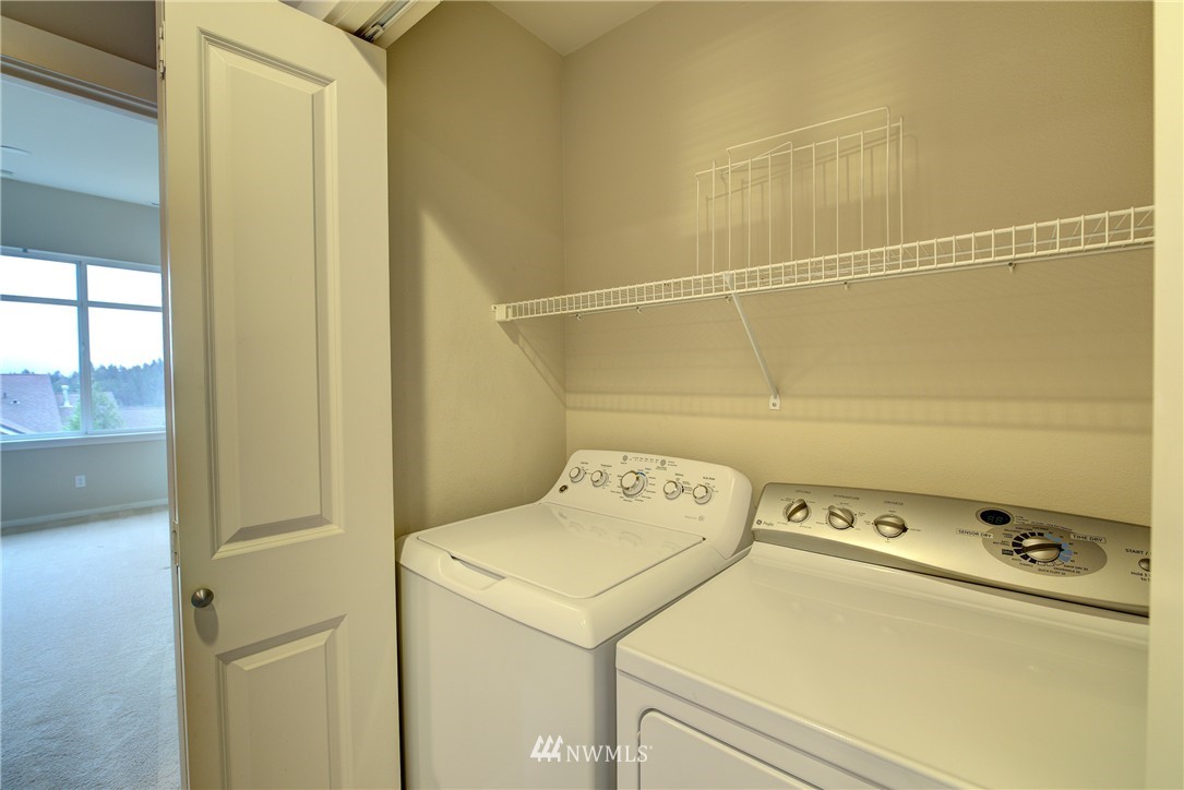 107 Cougar Ridge Road Northwest, Unit 1605 Issaquah, WA 98027 - Photo 17 of 25