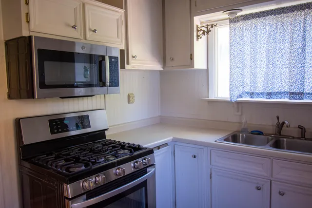 $295,000 | W3796 Lakeview Drive, Geneva, WI 53147