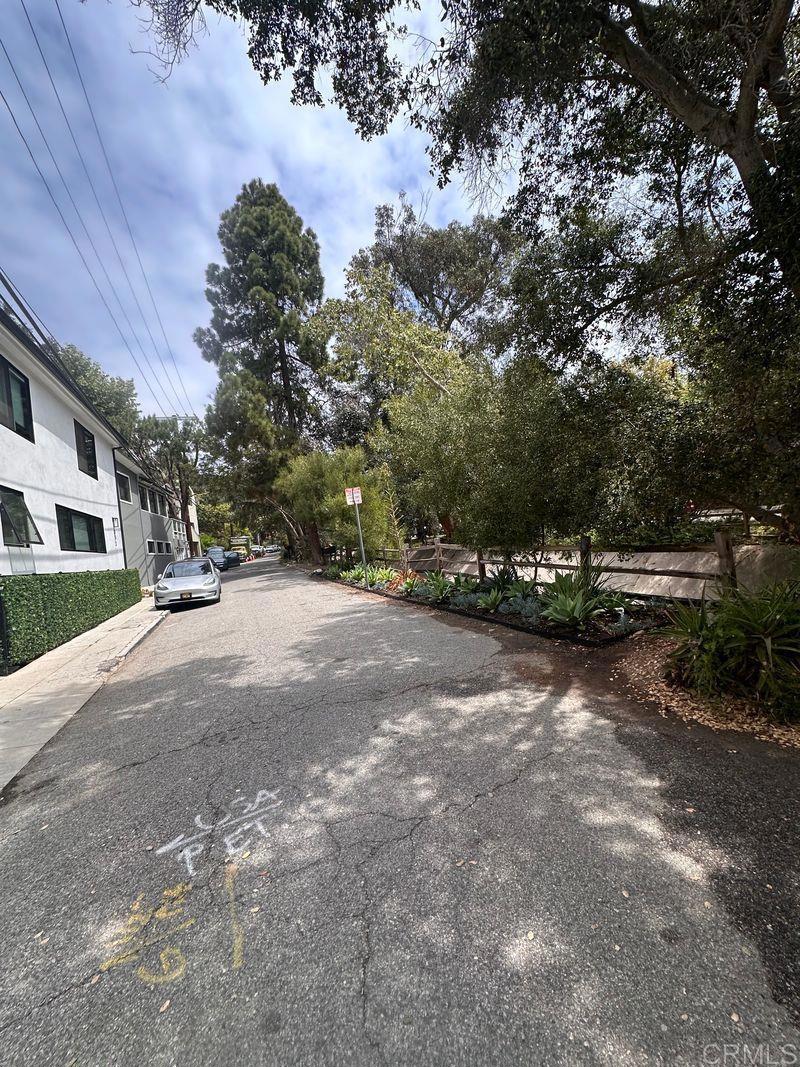 507 West Rustic Road Santa Monica, CA 90402 - Photo 36 of 41 Gallery Image 36