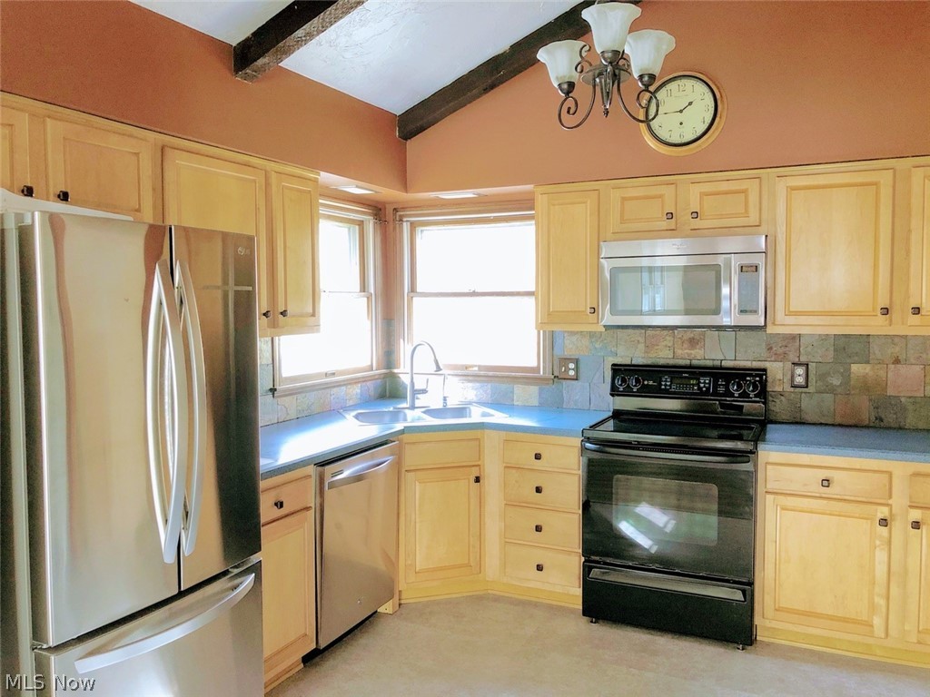 6576 Fay Road Painesville, OH 44077 - Photo 18 of 29 Gallery Image 18