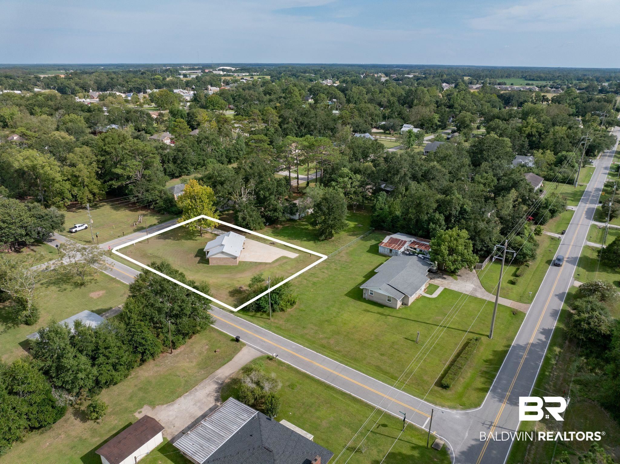 1107 North Oak Street Loxley, AL 36551 - Photo 30 of 40 Drone / aerial view
