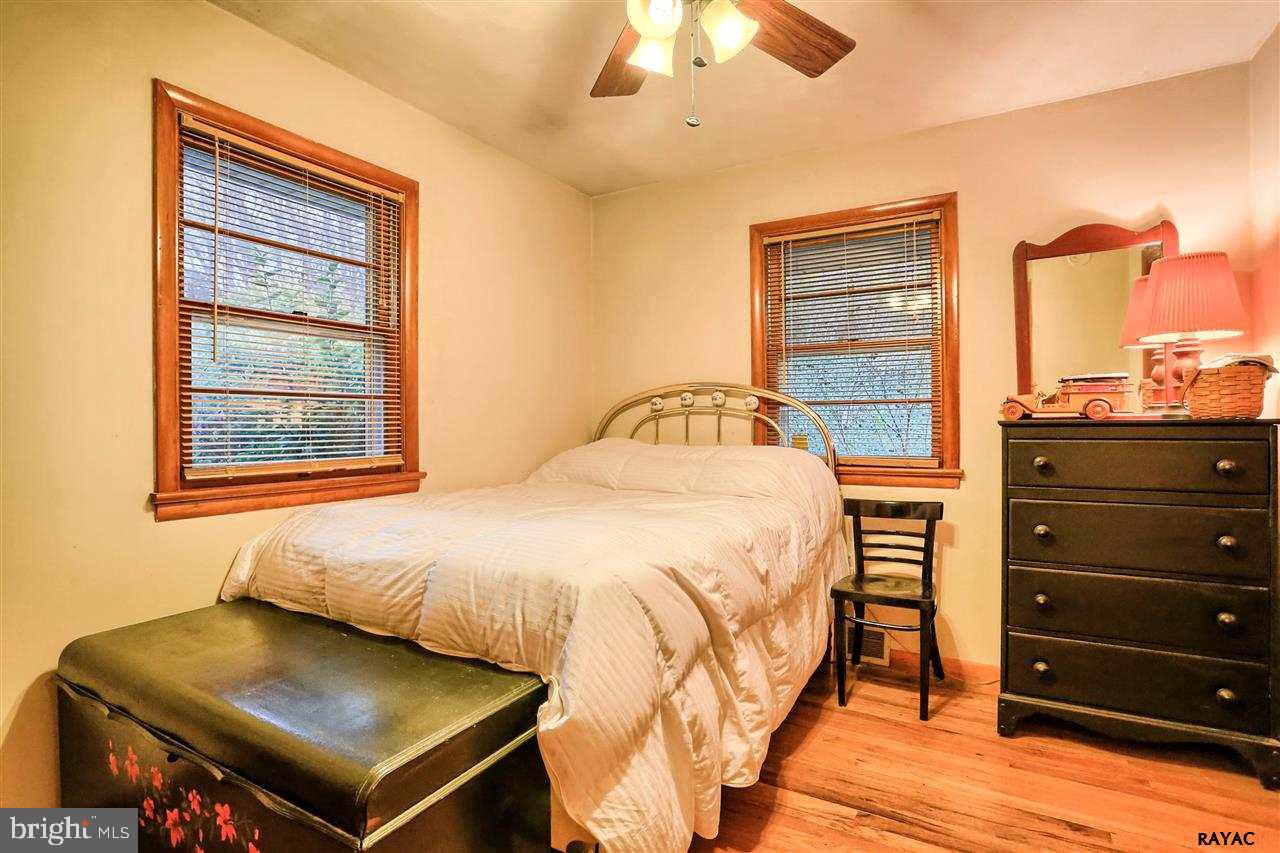 590 Hammond Road York, PA 17406 - Photo 24 of 32 Gallery Image 24