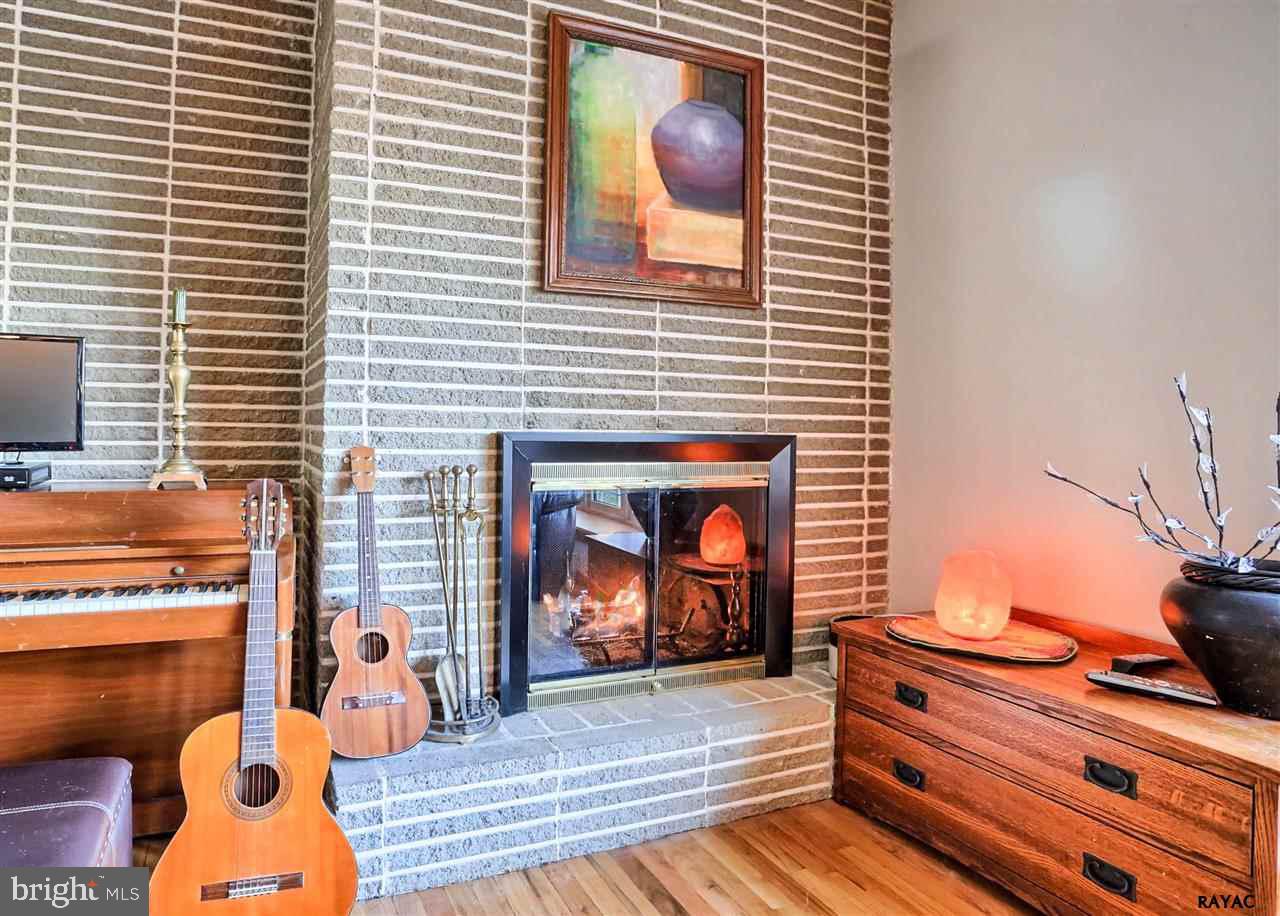 590 Hammond Road York, PA 17406 - Photo 8 of 32 Gallery Image 8