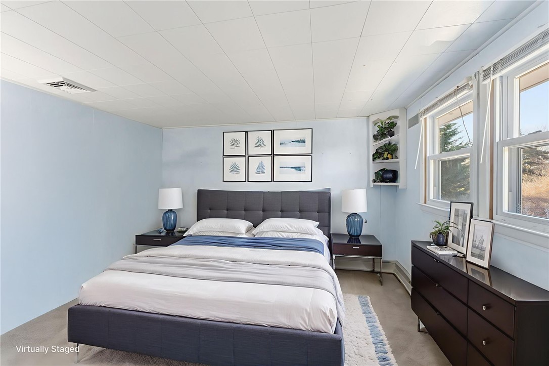 382 Beavertail Road Jamestown, RI 02835 - Photo 20 of 31 Virtually staged