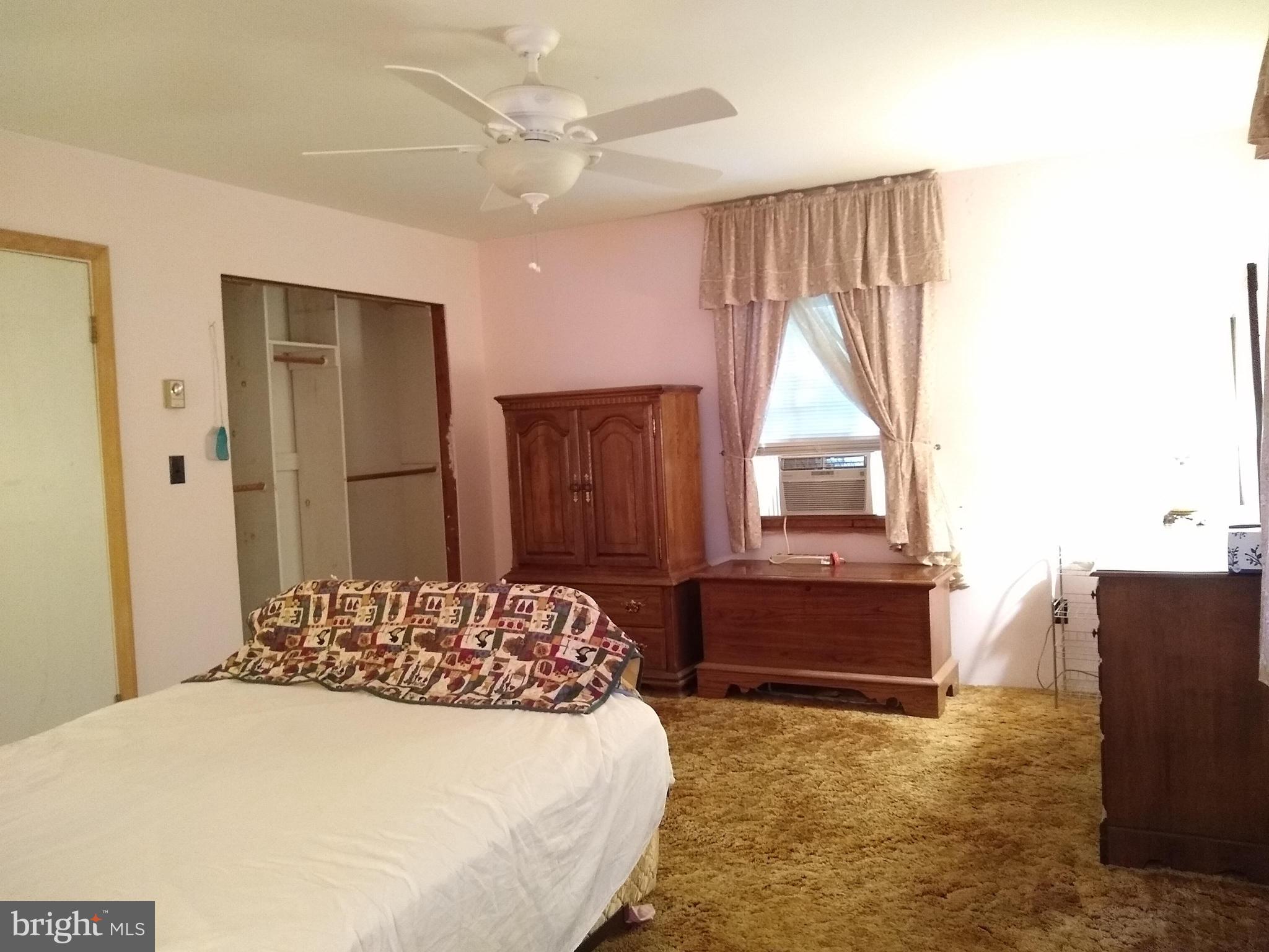15265 Barnes Road New Windsor, MD 21776 - Photo 14 of 25 Master Bedroom