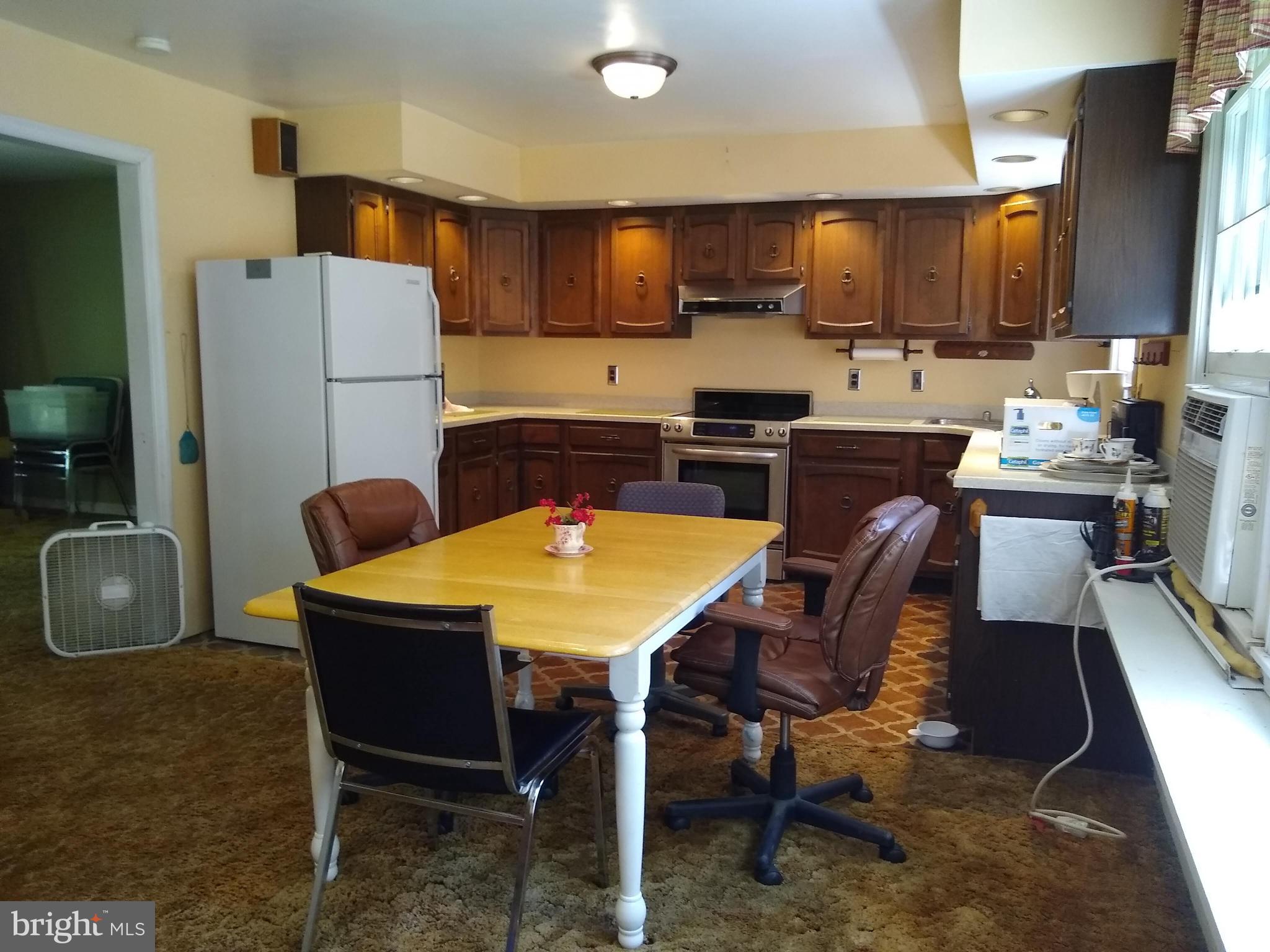 15265 Barnes Road New Windsor, MD 21776 - Photo 4 of 25 Kitchen