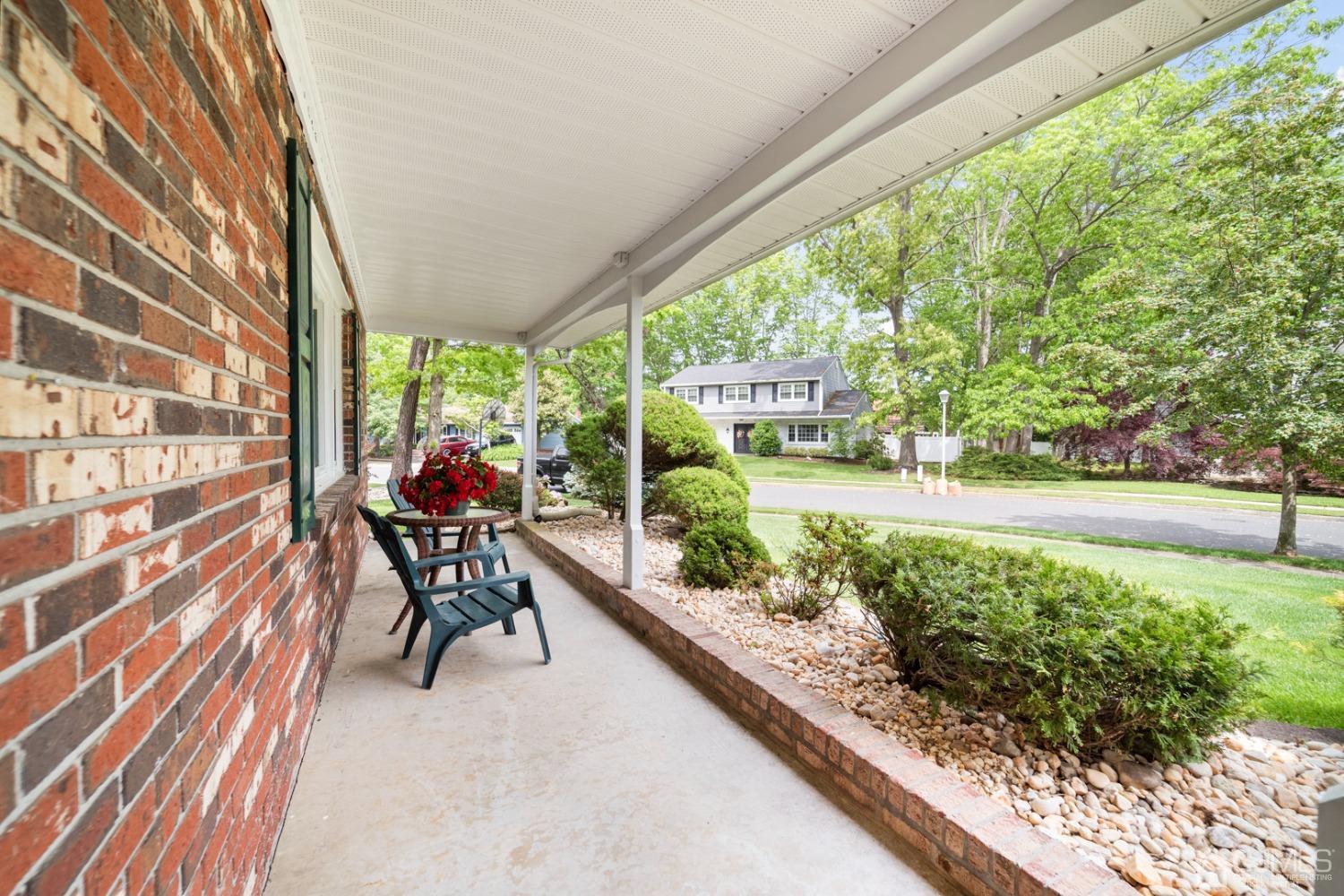 25 South Rhoda Street Monroe Township, NJ 08831 - Photo 3 of 39 Gallery Image 3