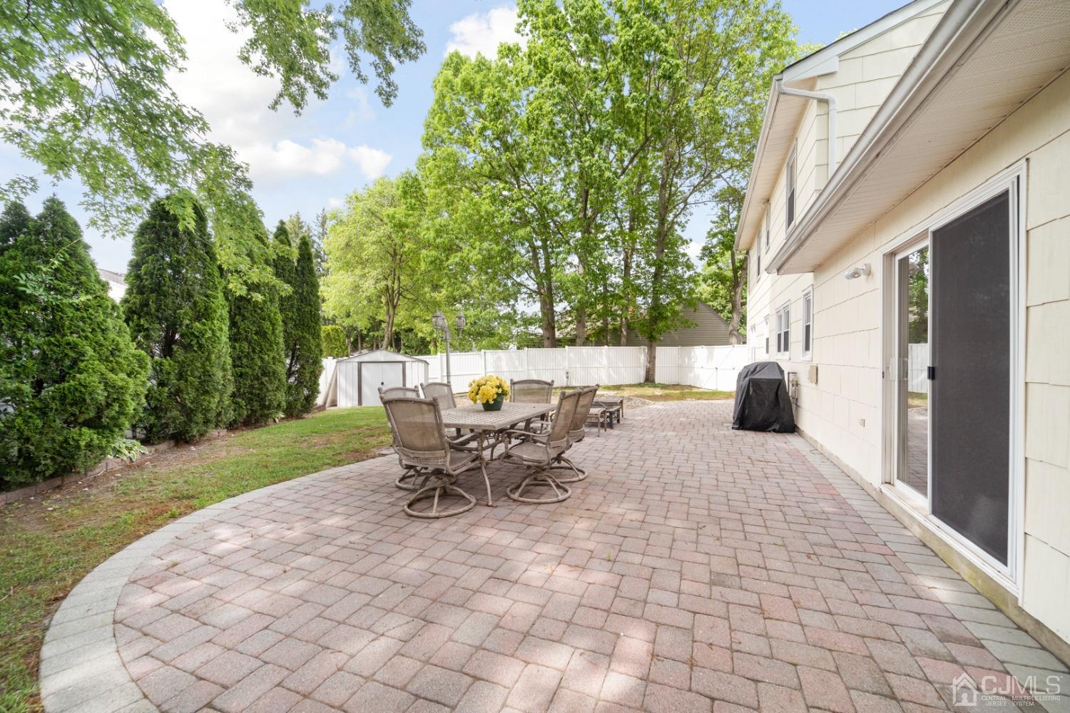 25 South Rhoda Street Monroe Township, NJ 08831 - Photo 35 of 39 Gallery Image 35