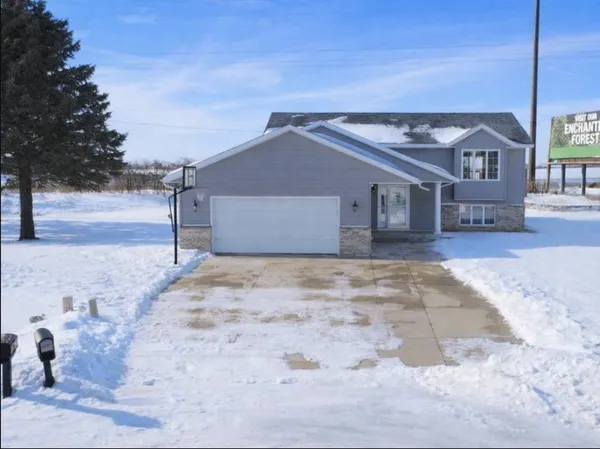 $350,000 | 1844 Patricks Bay, Faribault, MN 55021
