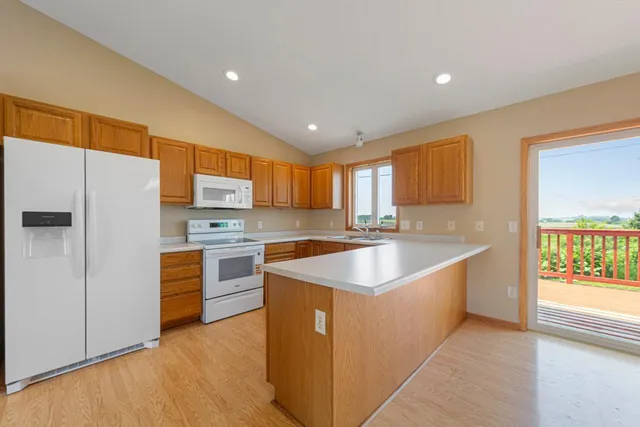 $350,000 | 1844 Patricks Bay, Faribault, MN 55021