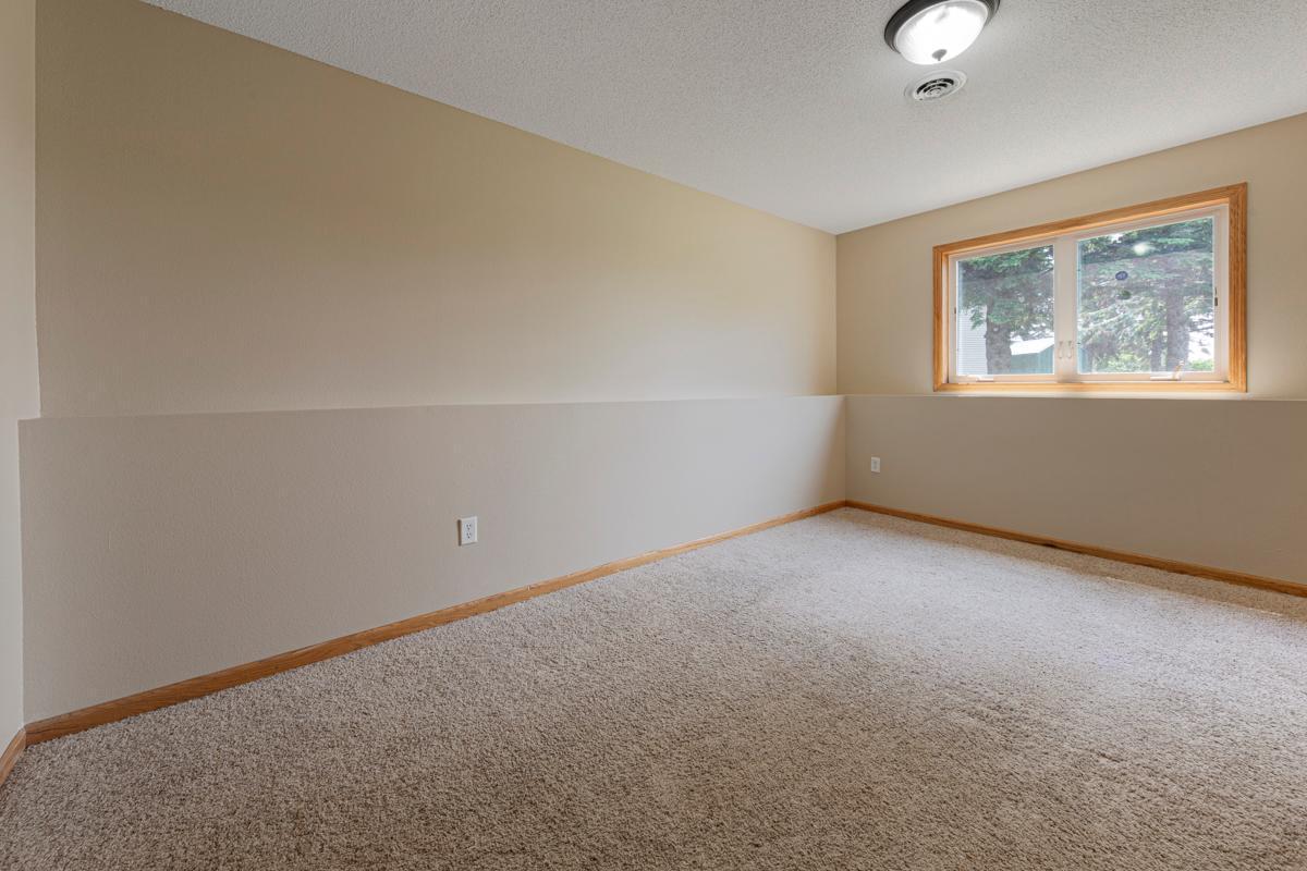 1844 Patricks Bay Faribault, MN 55021 - Photo 34 of 37