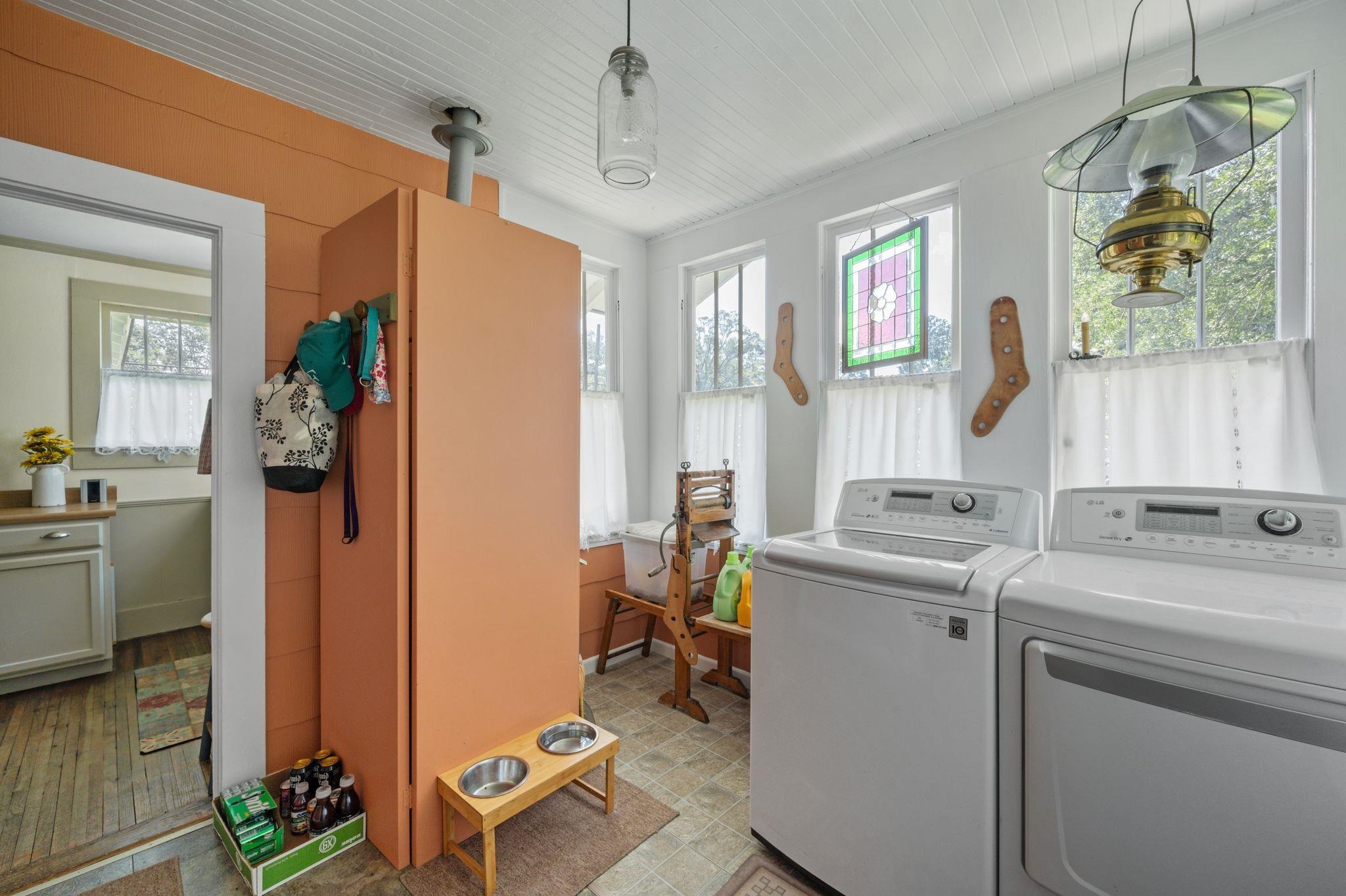 801 Hand Avenue Bay Minette, AL 36507 - Photo 7 of 25 Laundry