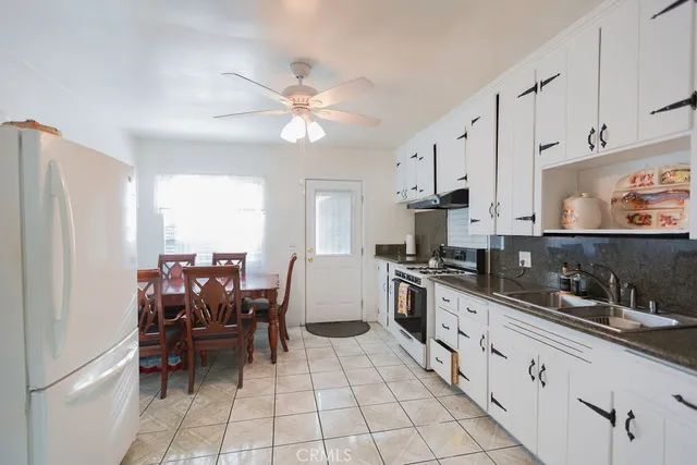 $729,000 | 13157 Glamis Street, Pacoima, CA 91331