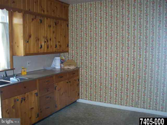 206 High Street Hanover, PA 17331 - Photo 9 of 25 Gallery Image 9