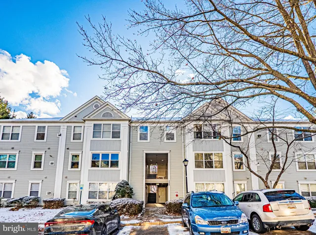 $245,000 | 2600 Camelback Lane, Unit 6, Silver Spring, MD 20906